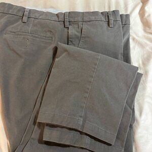 Dockers Men's Classic Fit Workday Khaki Smart 360 FLEX Pants 42 x 32